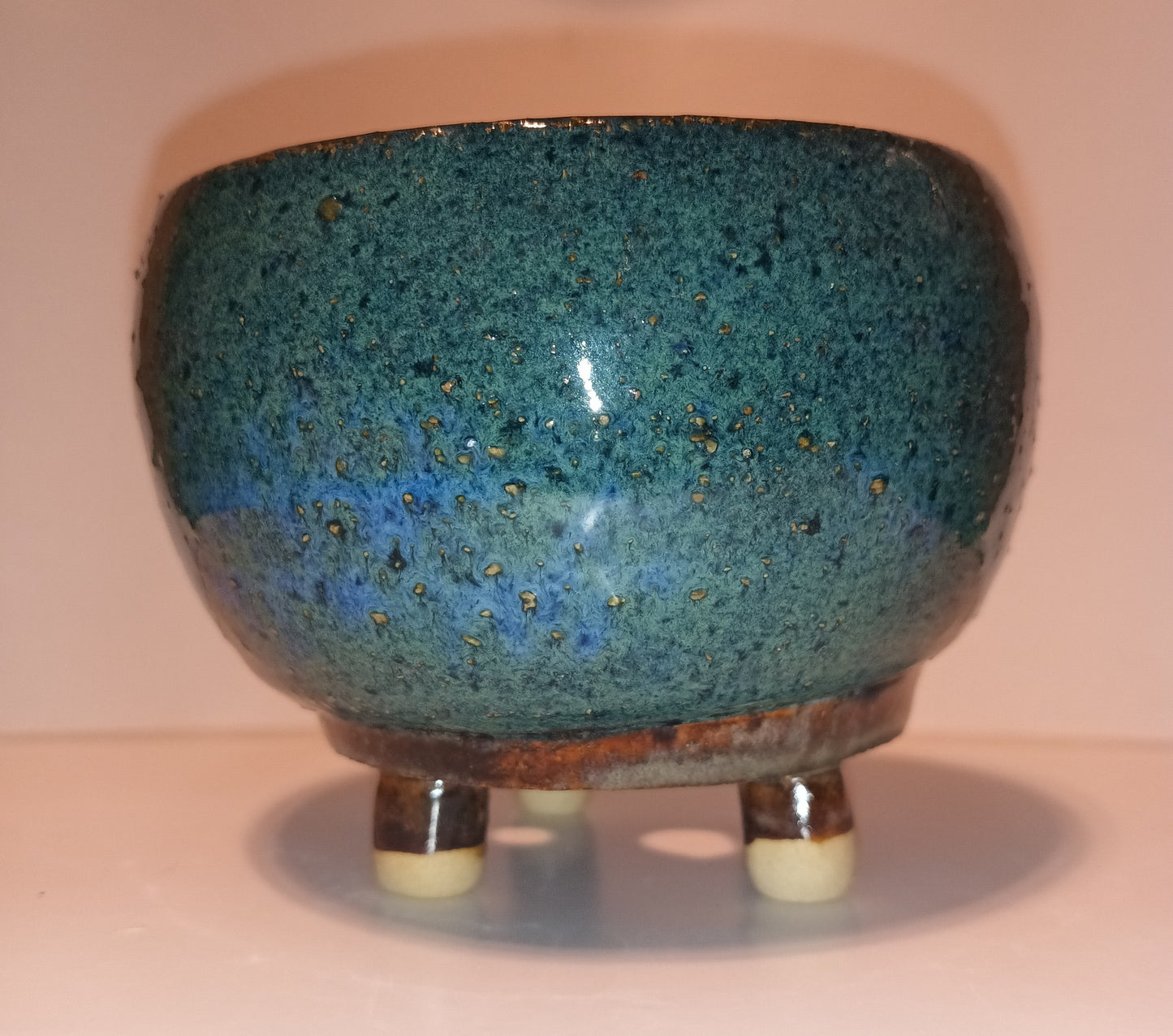 Cauldron Planter