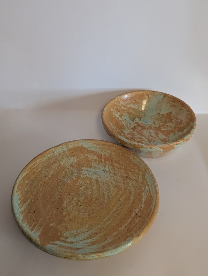 Matching plate and bowl